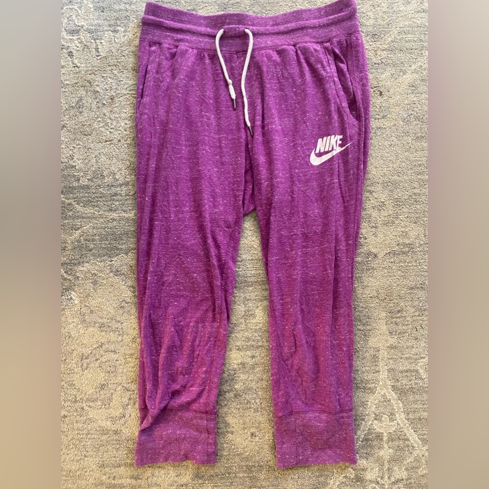 GIRLS NIKE GYM VINTAGE PANTS BOLD BERRY DRAWSTRING